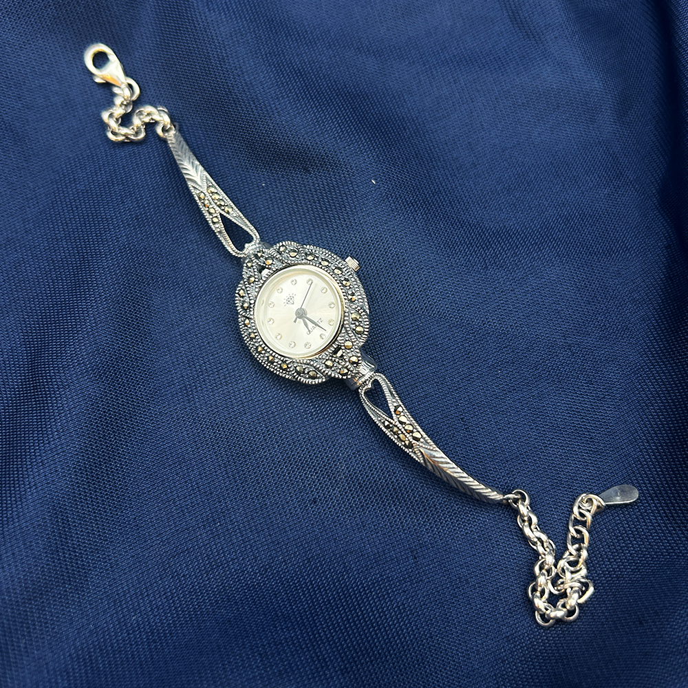 Shop Secondary Image